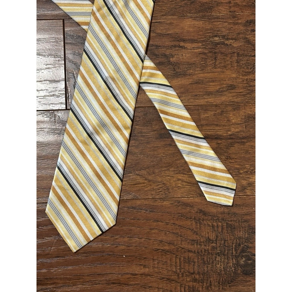 Ted Baker London Tie 100% Silk Striped Necktie 60"